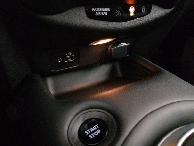 Nissan Juke 1.6 hev N-Connecta