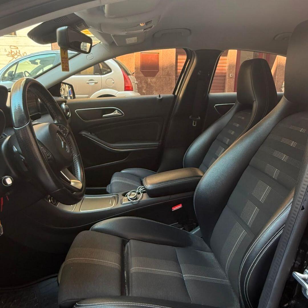 Mercedes A 180d Aut - 109 CV