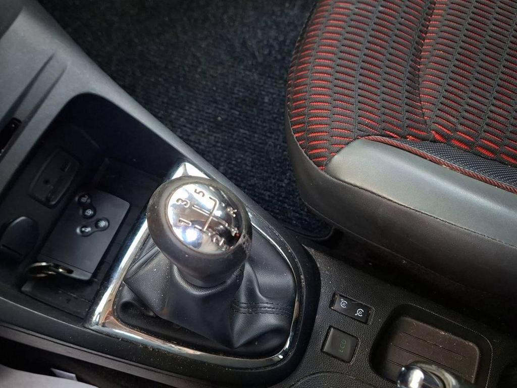 Renault Captur 1.5 dCi Intens