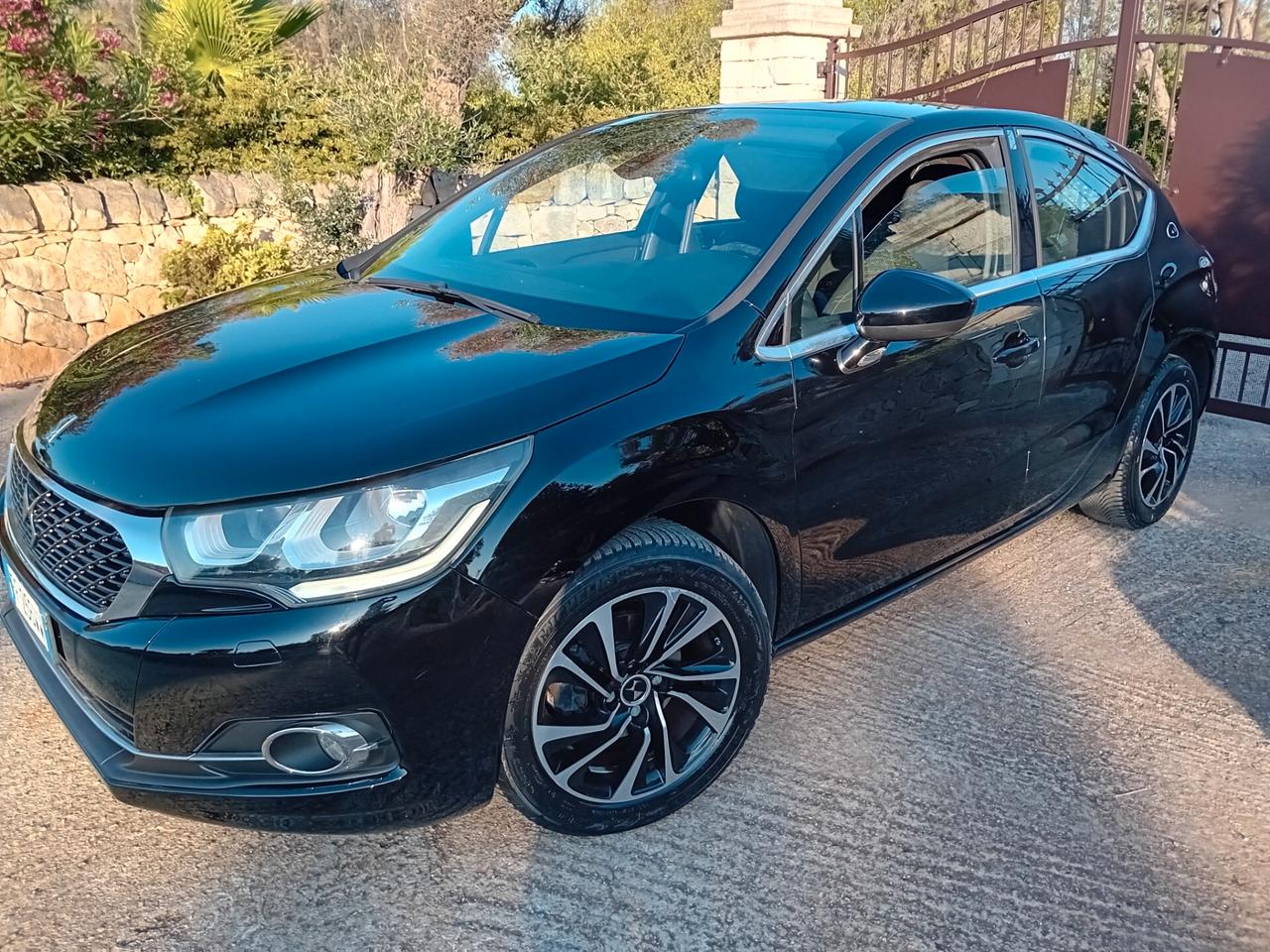 Ds DS4 4 BlueHDi 120 S&S Business