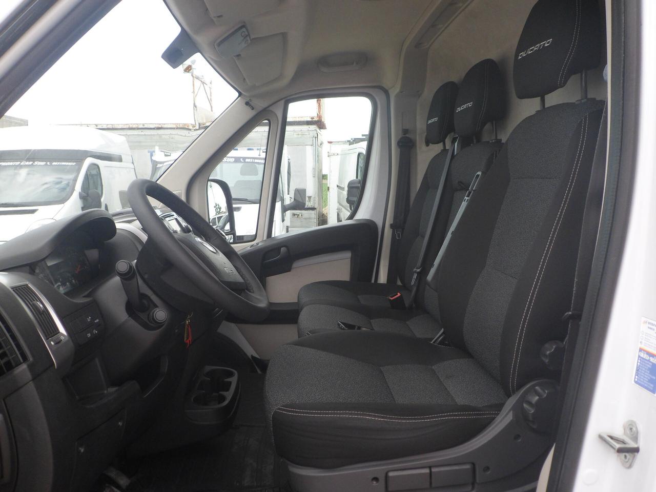 Fiat Ducato furgone tetto basso