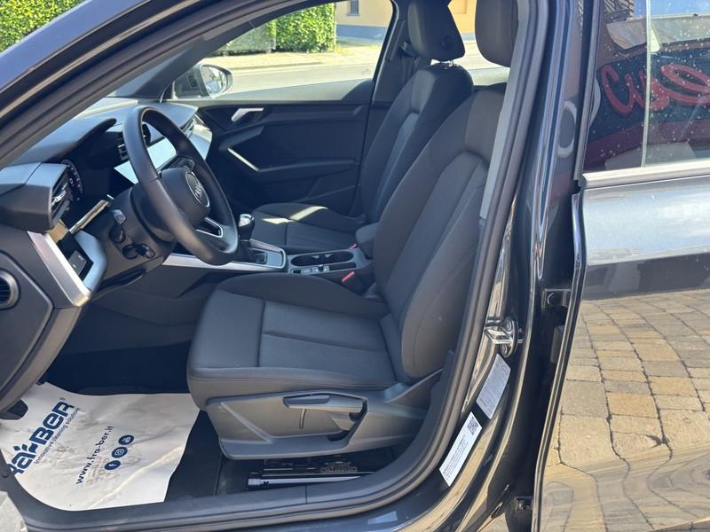 Audi A3 Sportback 30 2.0 tdi Business LED-NAVI-16"