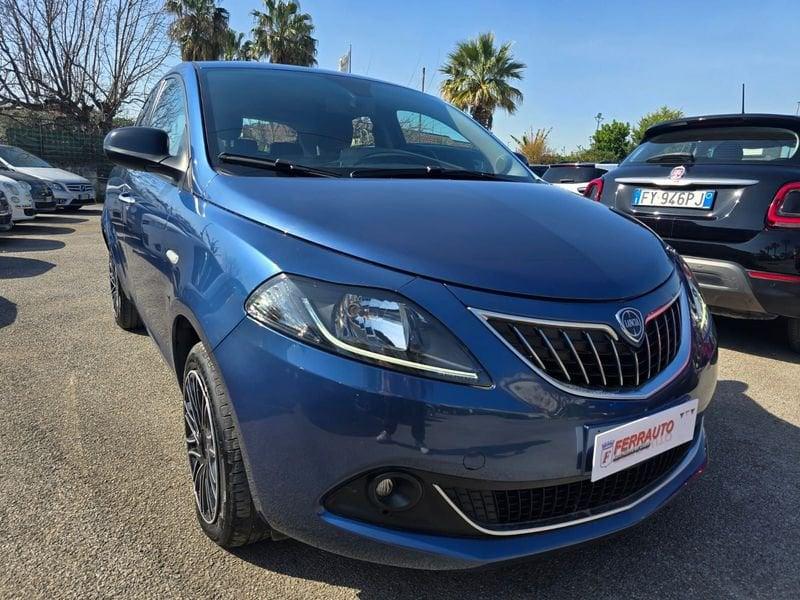 Lancia Ypsilon 1.0Hybrid 70CV GOLD PLUS