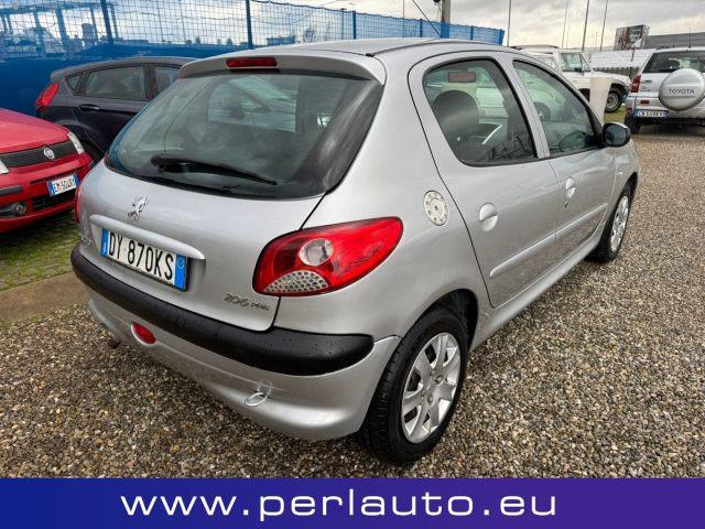 PEUGEOT 206 Plus 1.1 60CV 5p. NEO PATENTATI