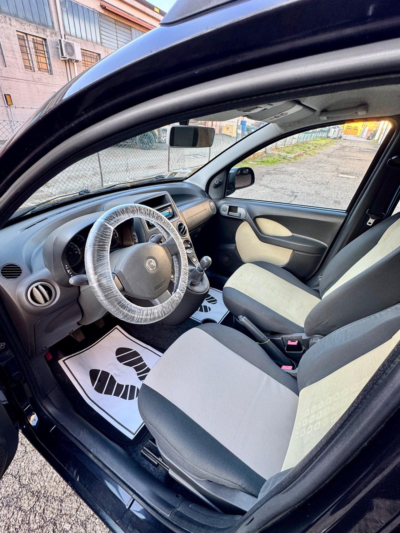 Fiat Panda 1.2 Emotion