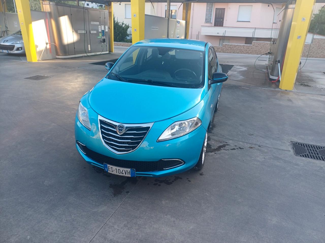 Lancia Ypsilon 1.2 69 CV 5 porte S&S Platinum 2014