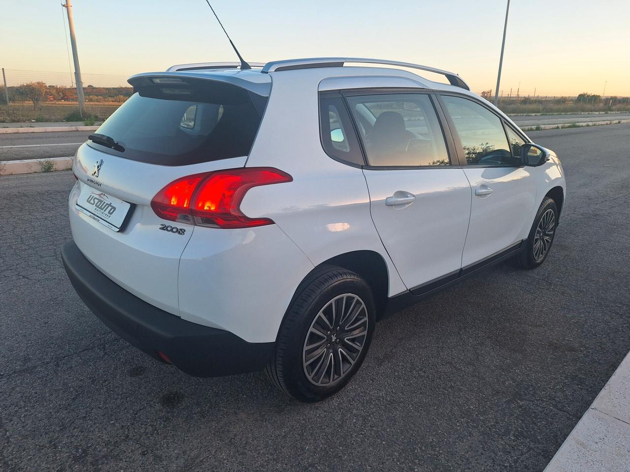 Peugeot 2008 1.4 HDi 68CV Active PERFETTA 2015