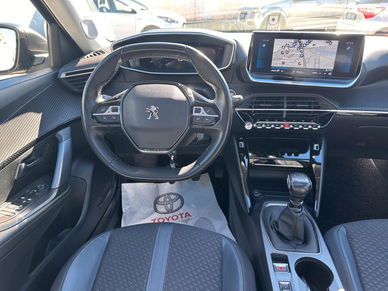 Peugeot 2008 PureTech 130 Allure