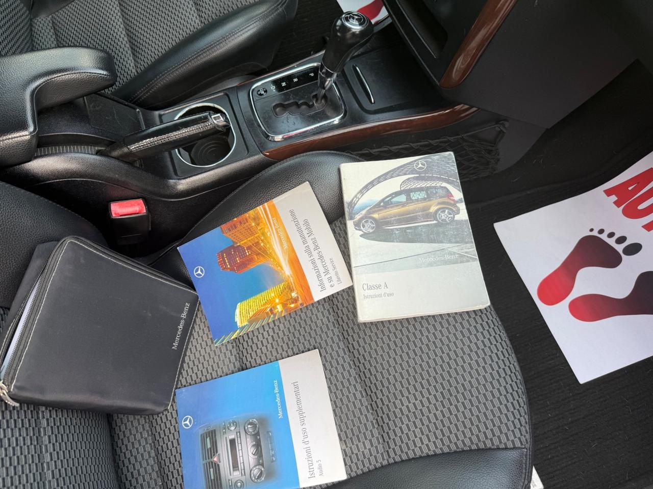 MERCEDES CLASSE A180 2010 cambio automatico ok neopatentati ! ! !