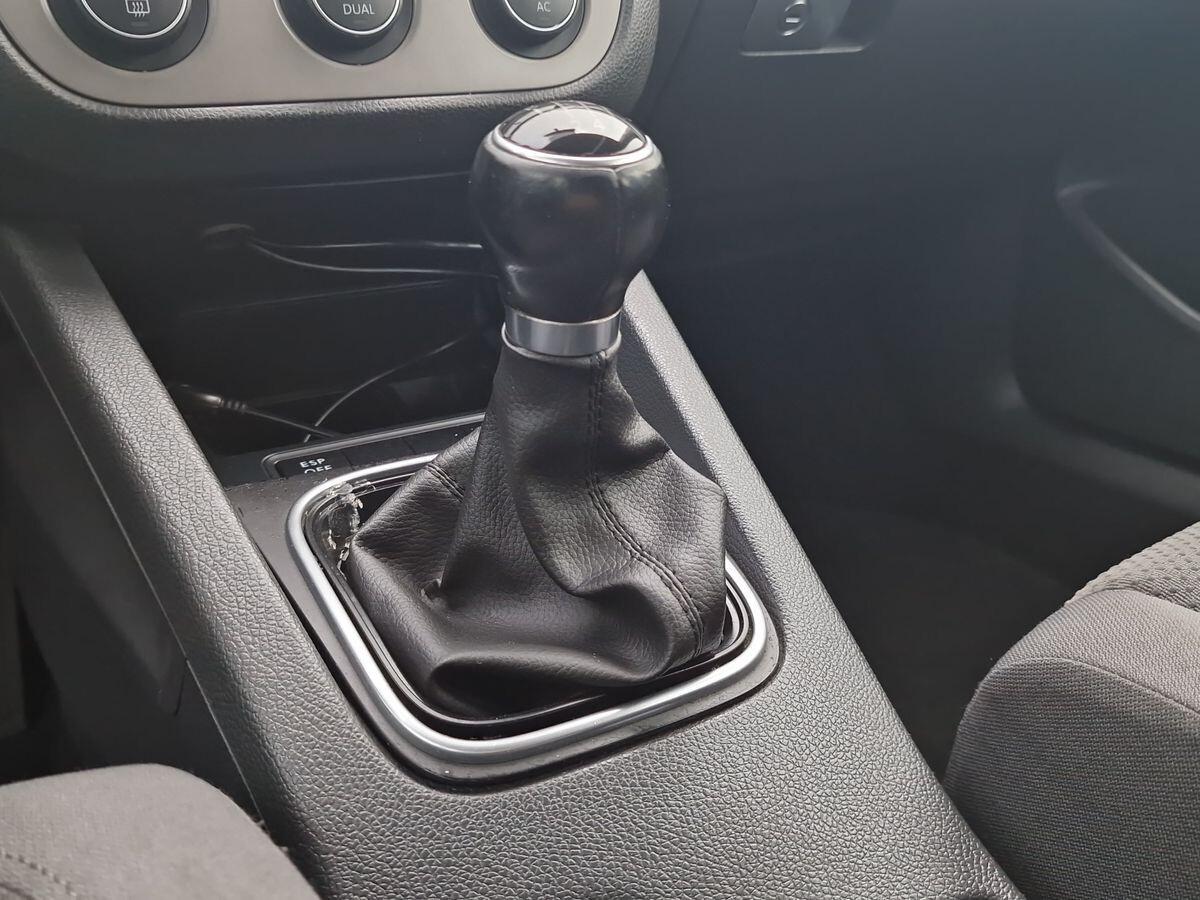 VOLKSWAGEN GOLF 1.9 COMFORTLINE