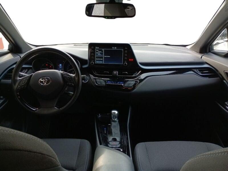 Toyota C-HR 1.8 Hybrid E-CVT Trend