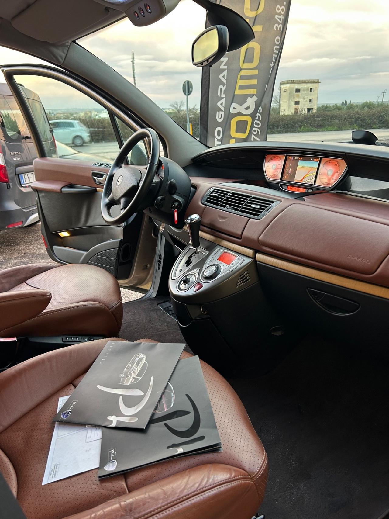 Lancia Phedra 2.2 MJT Limited Edition