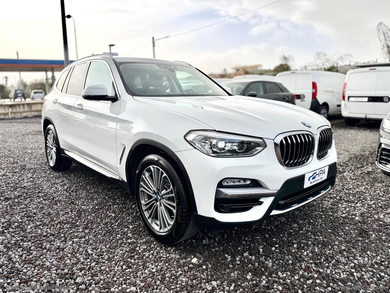 BMW X3 xDrive20d Luxury NAVI PELLE LED CERCHI 19