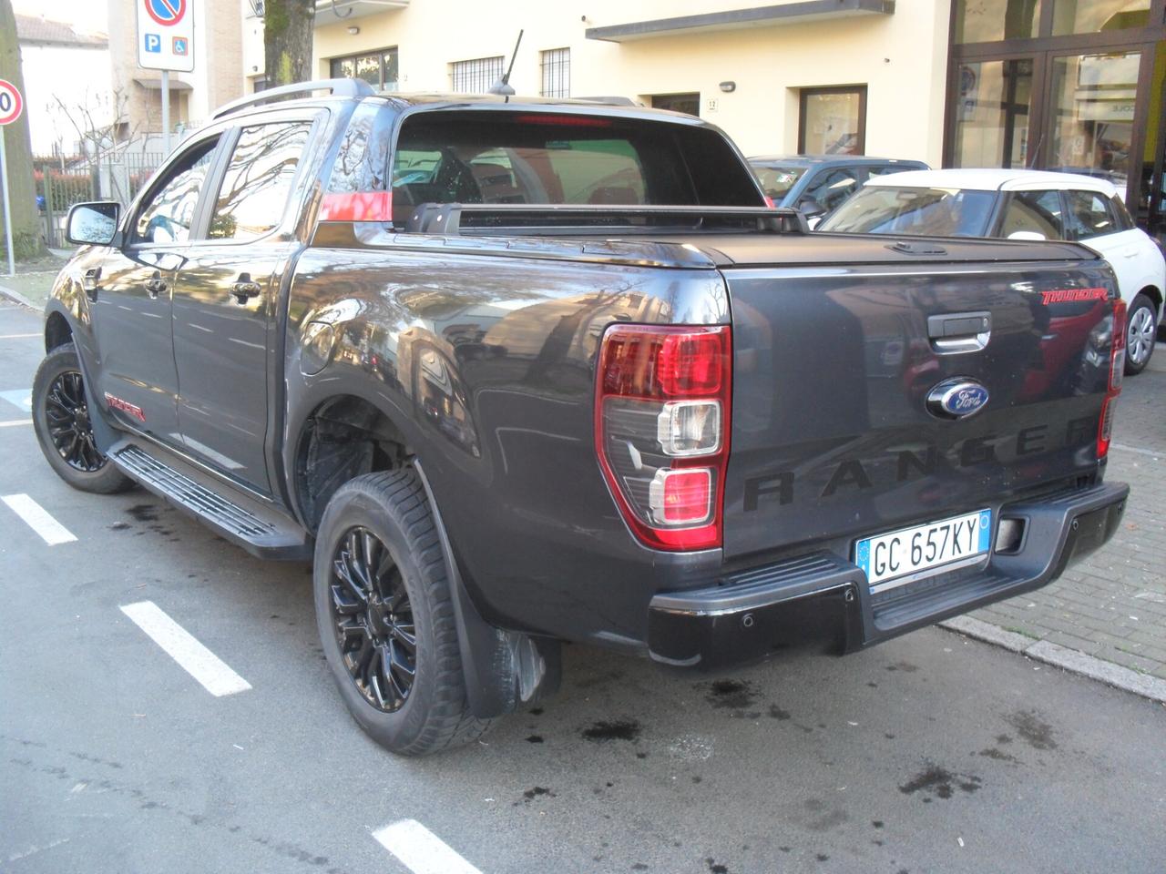 Ford Ranger Thunder 2.0 TDCi aut. 213 CV Wildtrak 5 posti