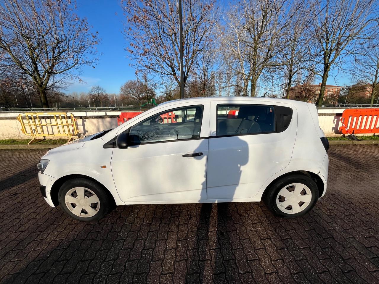 Chevrolet Aveo 1.2 LS