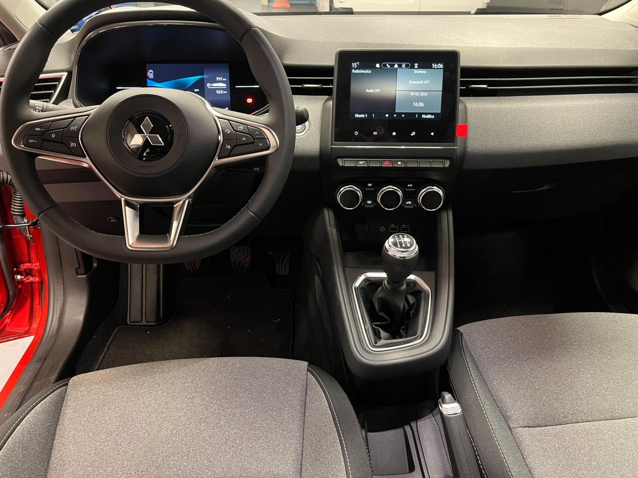 Mitsubishi Colt 1.0L turbo 90 CV Invite