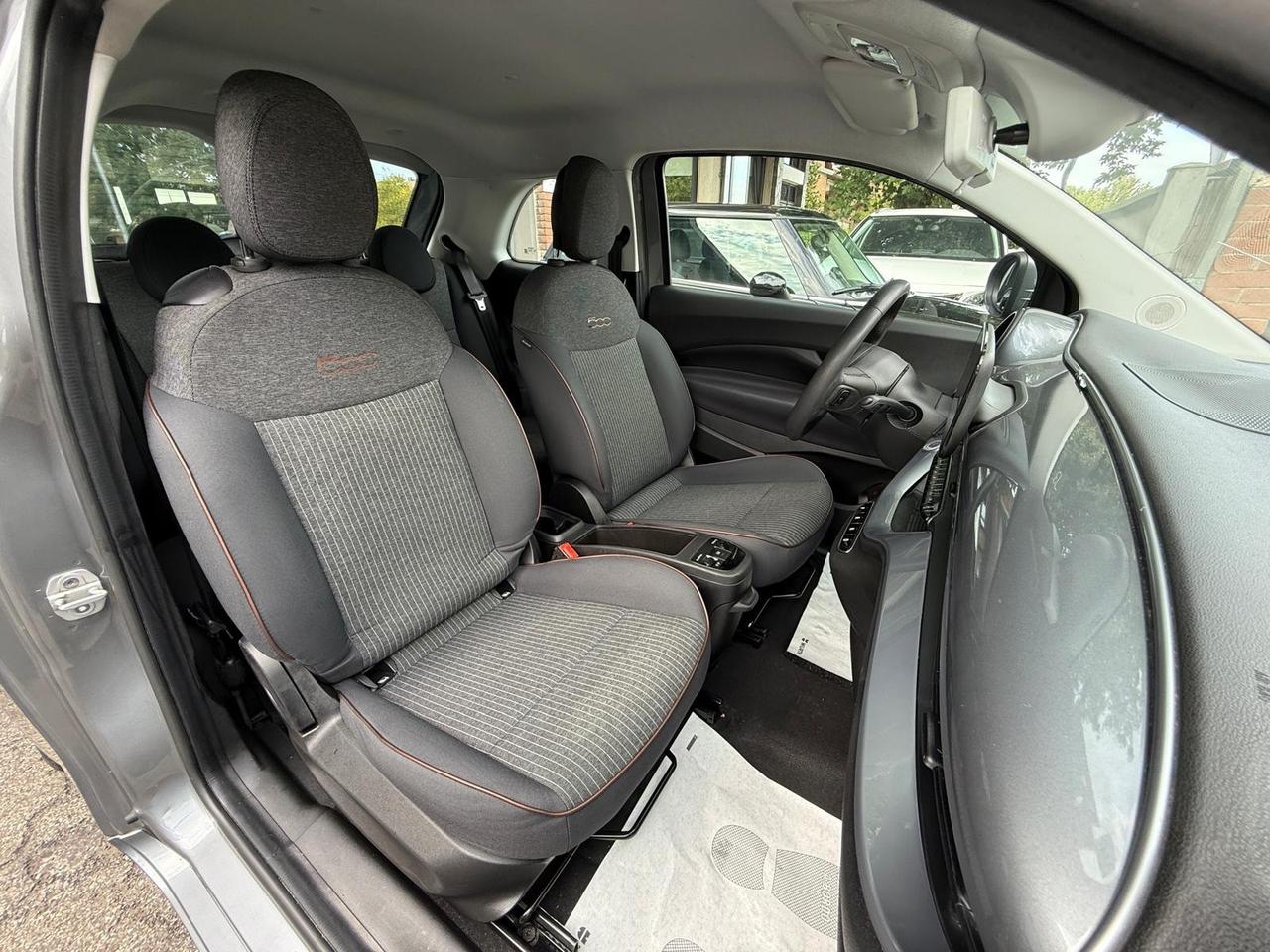 Fiat 500 500e Berlina 42 kWh Icon