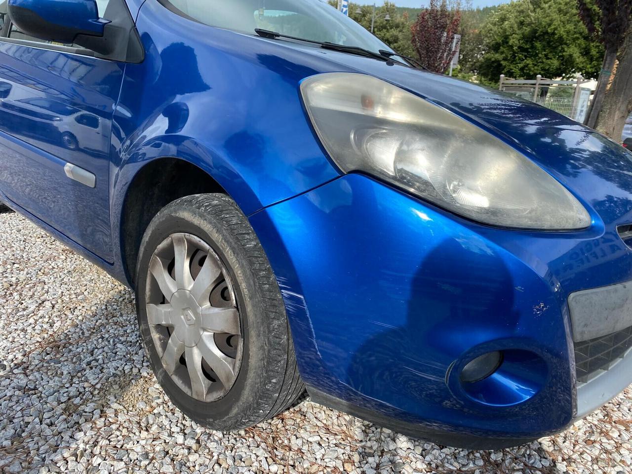 Renault Clio 1.6 16V 110CV Automatica