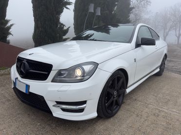 Mercedes-benz C 220 CDI Coupé Avantgarde AMG