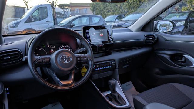 TOYOTA Yaris HYBRID BUSINESS 1.5cc 92