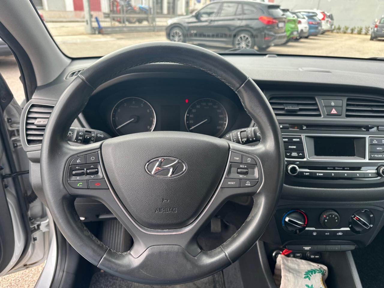 Hyundai i20 1.2 84 CV 5 porte Style