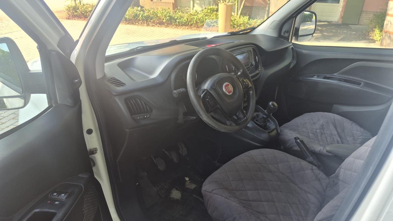 Fiat Doblo Doblò 1.6 MJT 105CV PL-TN Cargo Maxi Lamierato SX