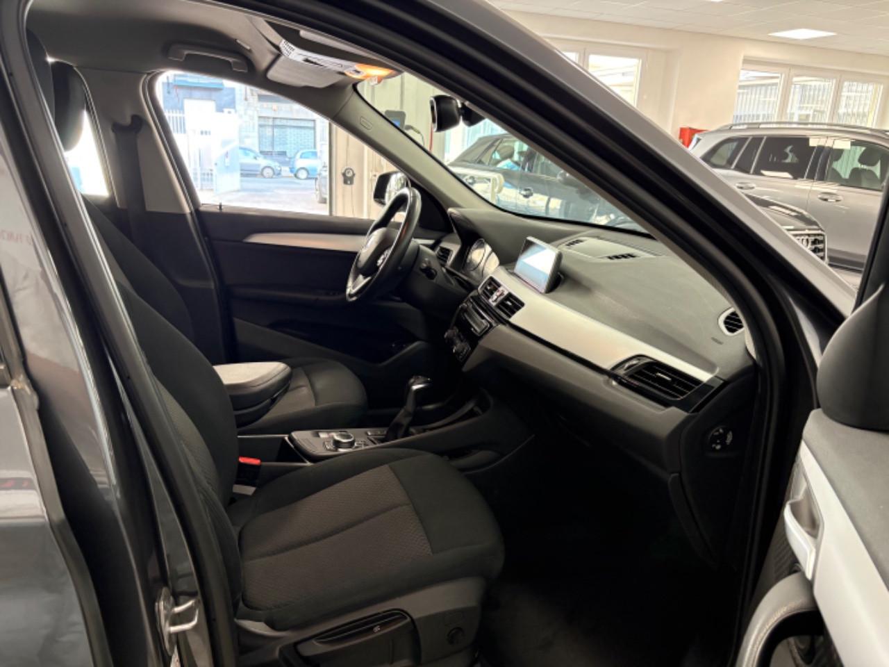 BMW X1 xdrive25e Business Advantage auto