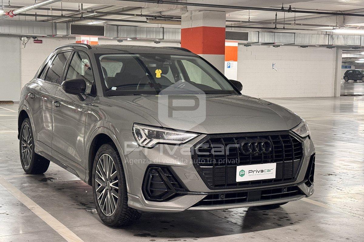 AUDI Q3 45 TFSI e S tronic S line edition