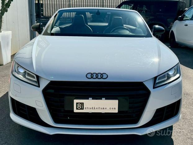 AUDI TT Roadster 2.0 TDI ultra Design