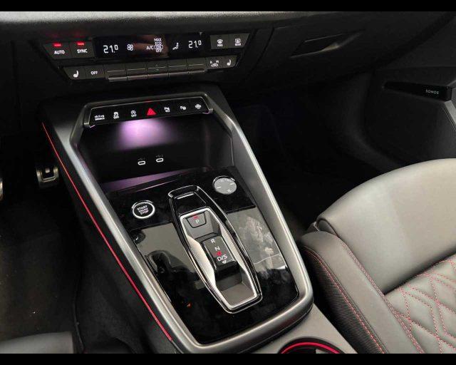 AUDI A3 NUOVA SEDAN Sedan 1,5 L4 110 DSG