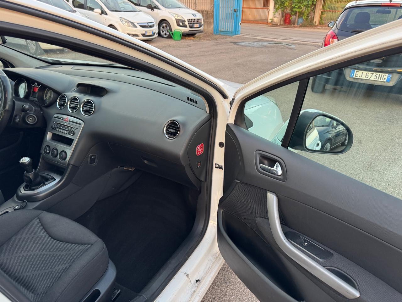 Peugeot 308 1.6 HDi 110CV SW Premium