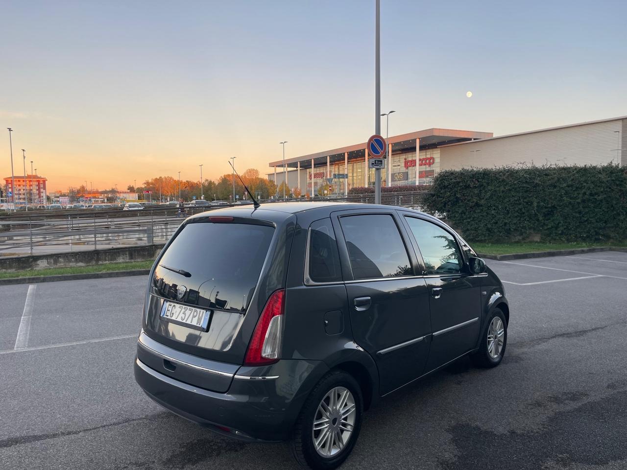 Lancia MUSA 1.3 Mjt 95 CV Platinum