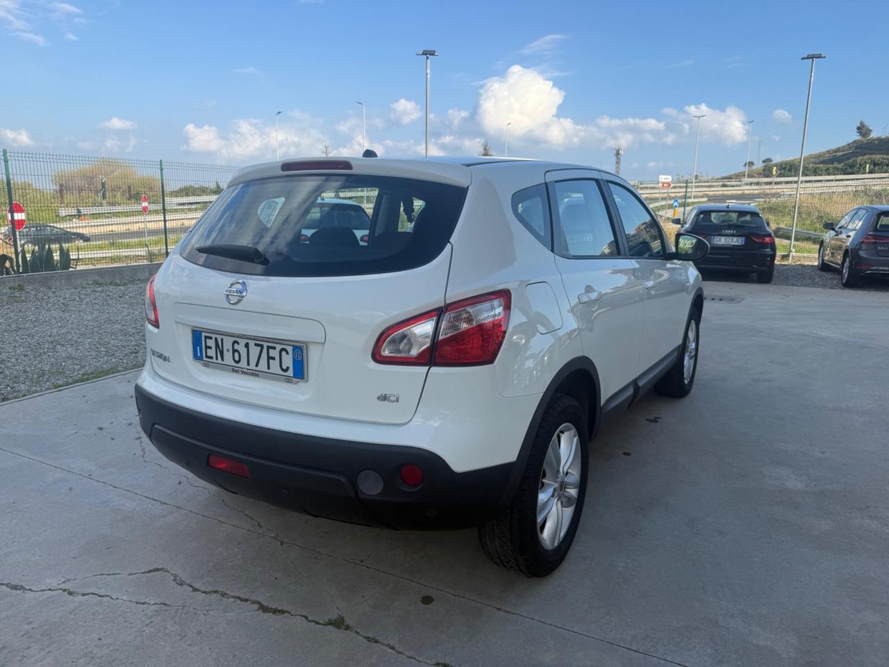 Nissan Qashqai 1.6 dCi DPF Tekna