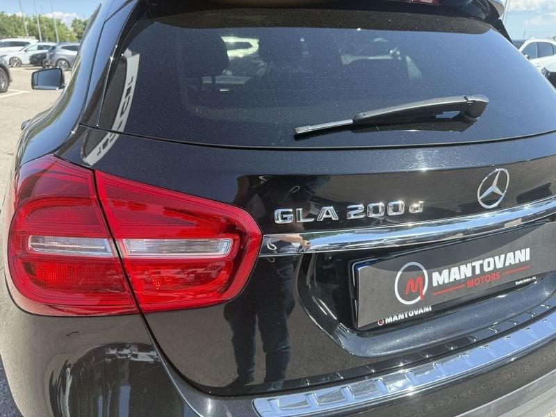 Mercedes-Benz GLA 200 d Automatic 4MATIC Sport