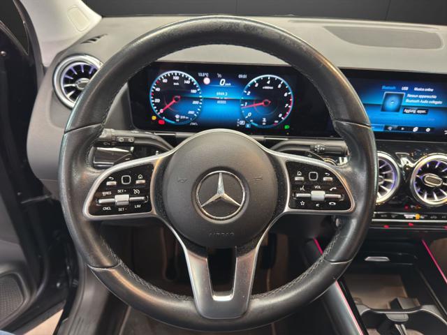 MERCEDES-BENZ GLA 180 Automatic Sport Plus