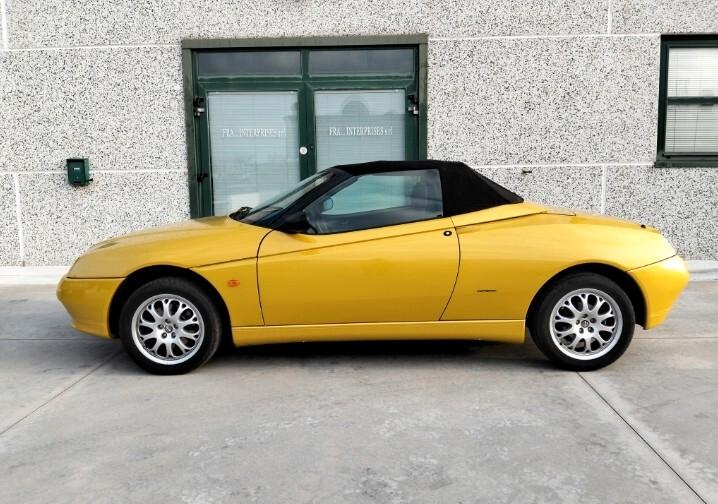 Alfa Romeo Spider 1.8