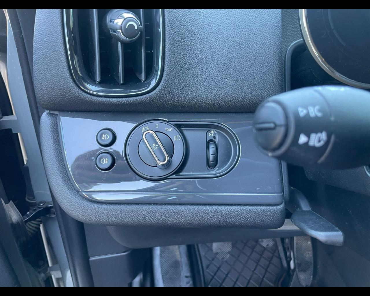 MINI Mini Countrym.(F60) - Mini 1.5 One D Northwood Edition Countryman