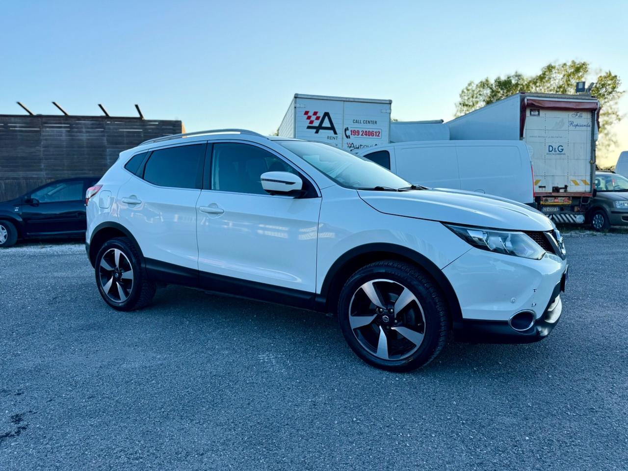 Nissan Qashqai 1.5 dCi Tekna NEOPATENTATI