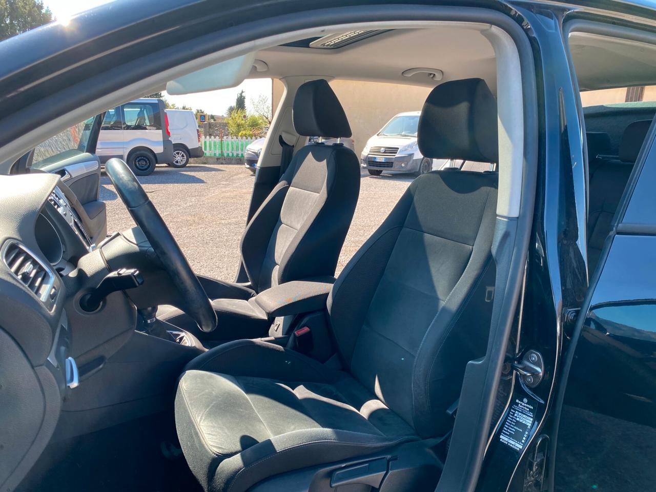 Volkswagen Golf 1.6 TDI DPF 5p. Highline