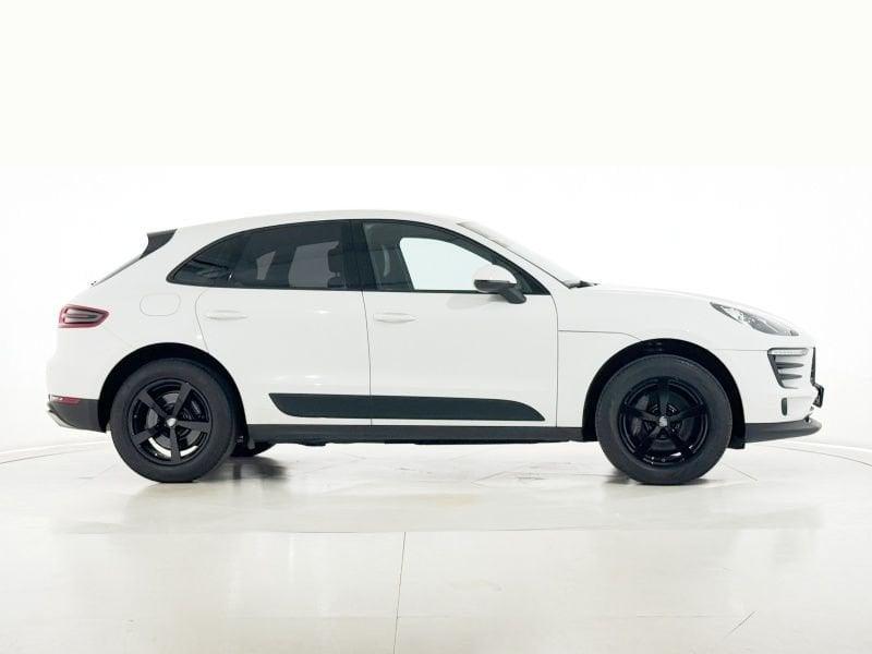 Porsche Macan 2.0 TETTO PANORAMICO - SOSP - IVA ESPOSTA