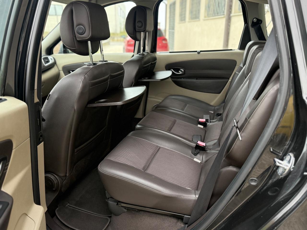 Renault Scenic Scénic X-Mod 1.5 dCi 110CV Luxe