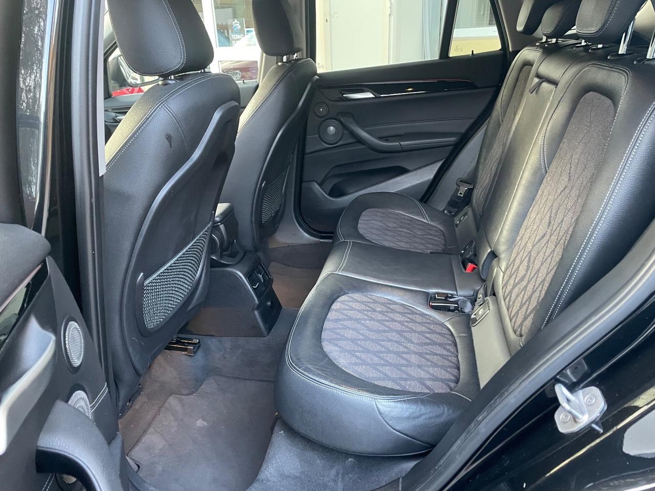 Bmw X1 sDrive18d xLine