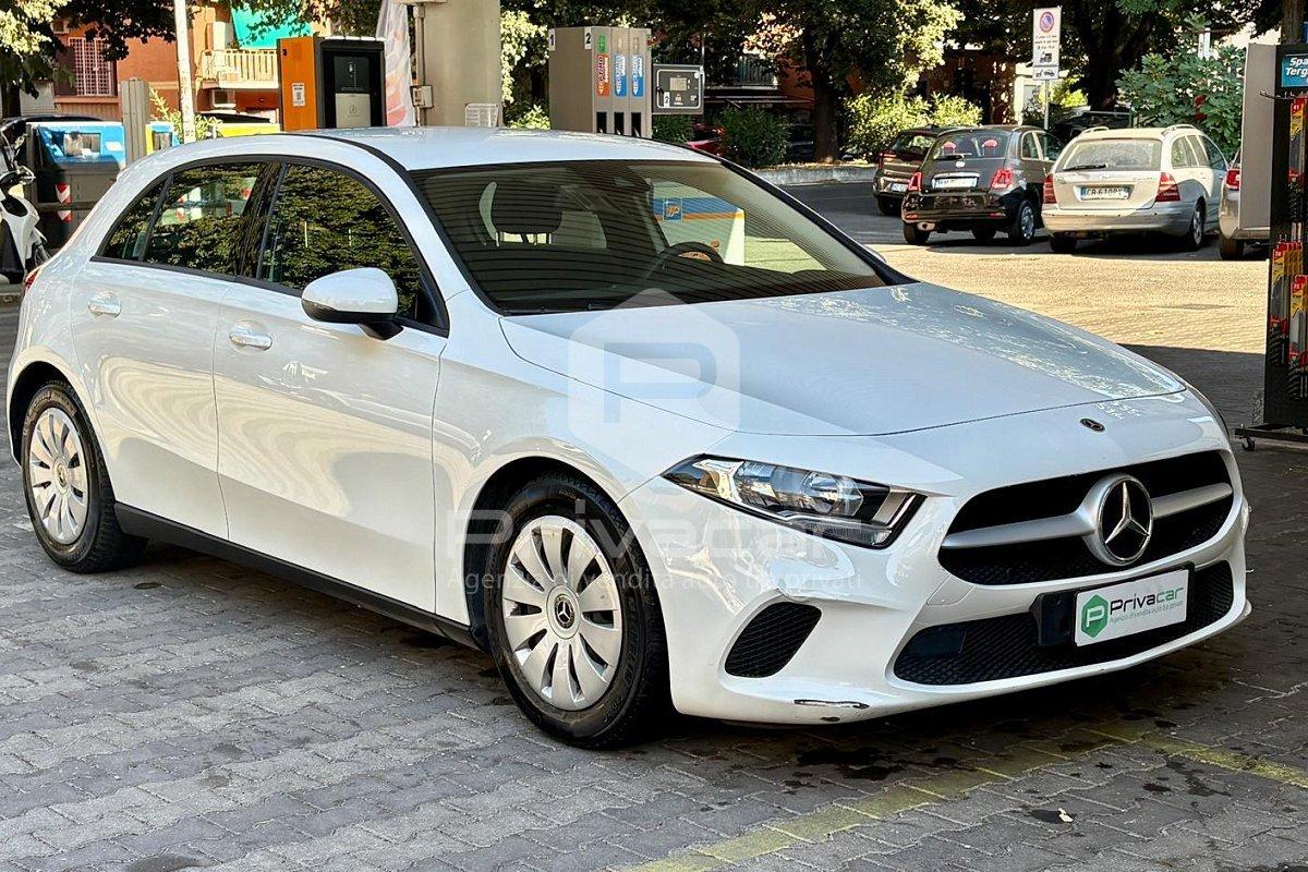 MERCEDES A 180 Automatic Business