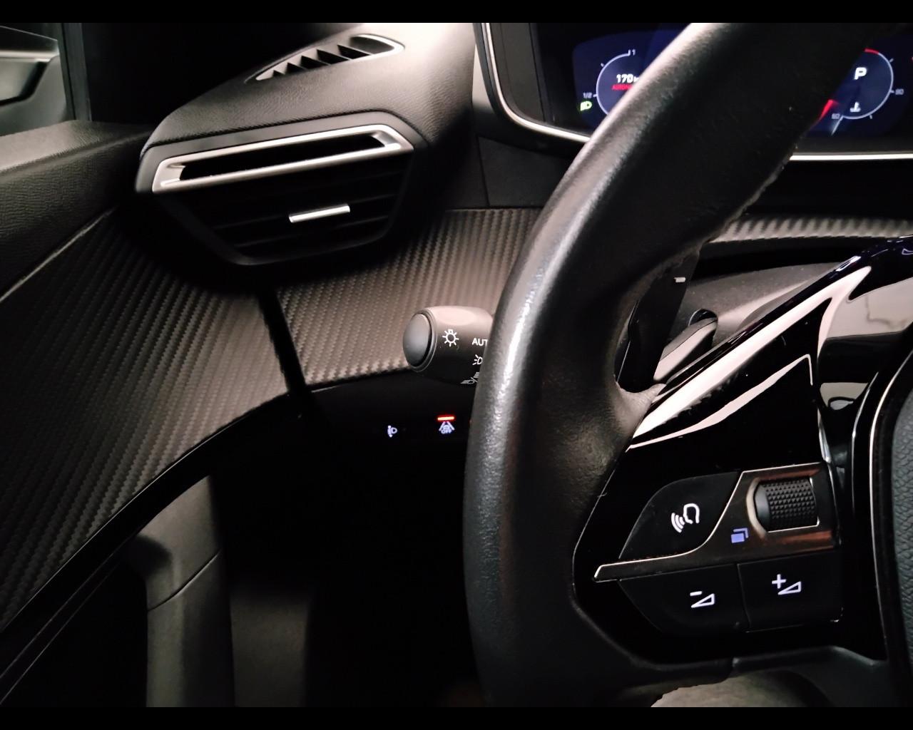 PEUGEOT 2008 II 2023 - 2008 1.5 bluehdi Allure s&s 130cv eat8