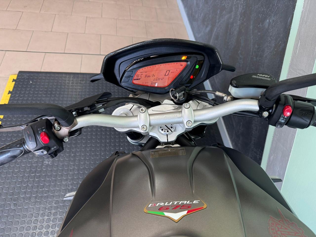 Mv Agusta Brutale 675