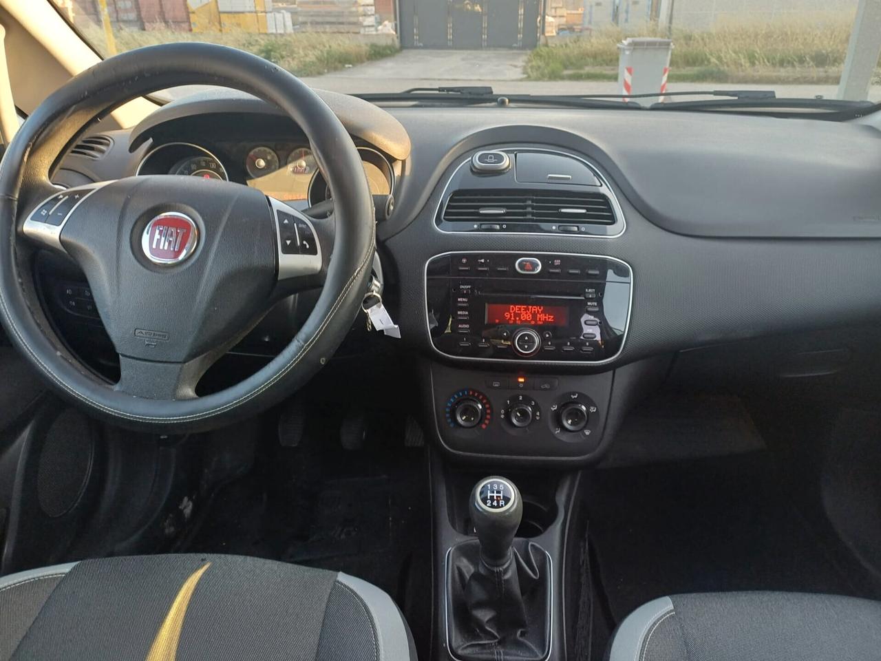 Fiat Punto 1.3 MJT 75 cv. 5 porte Virgin Radio