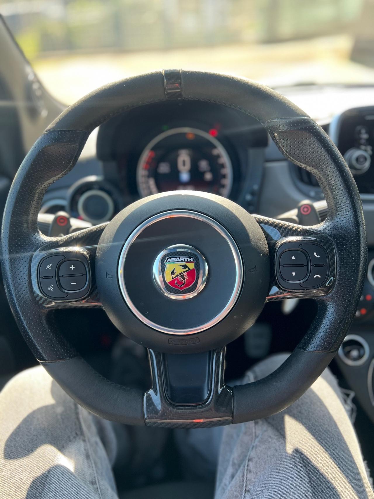 Abarth 595 1.4 Turbo T-Jet 180 CV Competizione