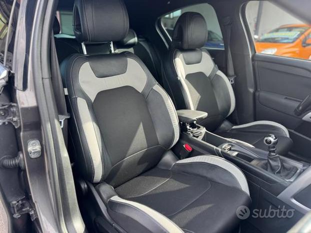 DS AUTOMOBILES DS 4 1.6 e-HDi 115 Chic OK NEOPAT