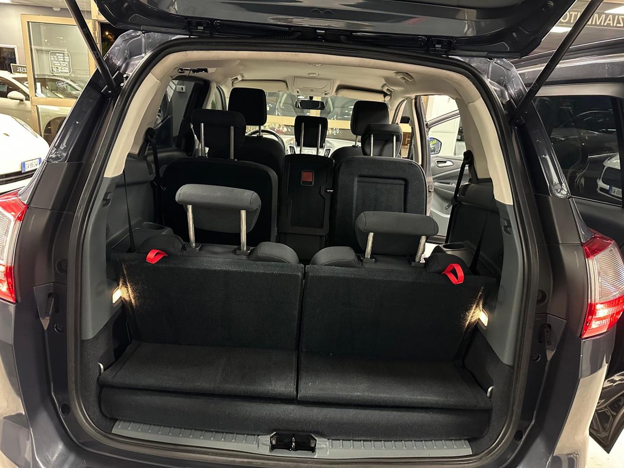 Ford C-Max C-Max7 1.6 TDCi 115CV Titanium 7 posti ok anche per i neopatentati