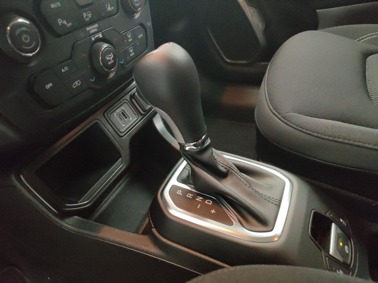 JEEP Renegade 2024 1.5 T4 130CV HYBRID SUMMIT DCT